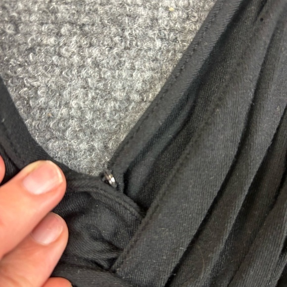 NAKED PRINCESS Women’s Black 3/4 Sleeve V-Neck Romper Shorts size: Small - Picture 3 of 12